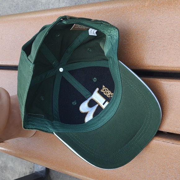 Book of Kells Bottle Green Letter B Baseball Cap New - Picture 9 of 11